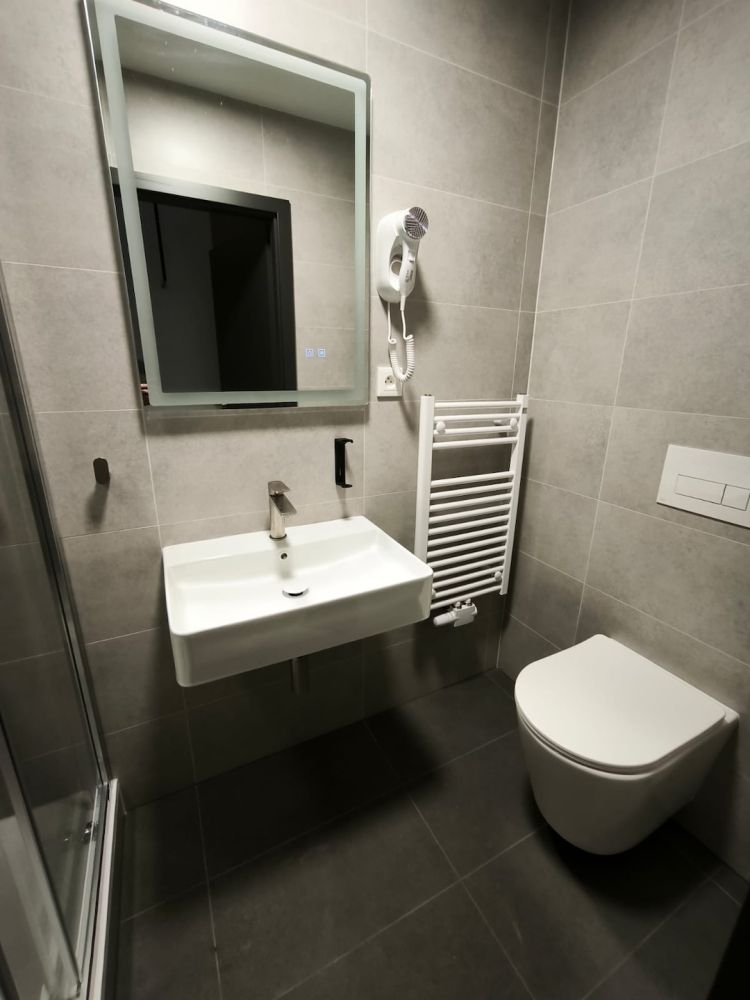 Dodávka materiálů pro modulární hotel PVA Letňany